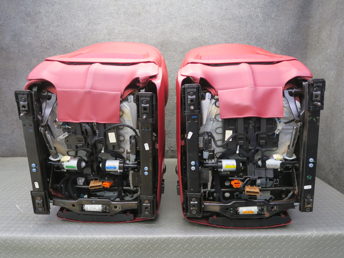 2017-2020 Maserati Levante M161 Front & Rear Left & Right Leather Seat RED Set