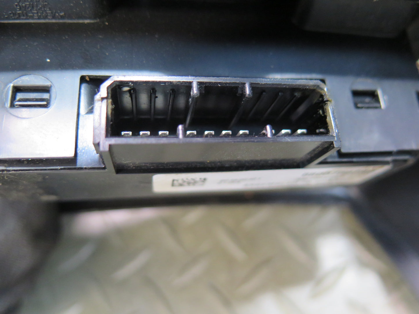 11-18 Jeep Wrangler JK Rear Center Console Trim Cover Panel w Window Switch OEM
