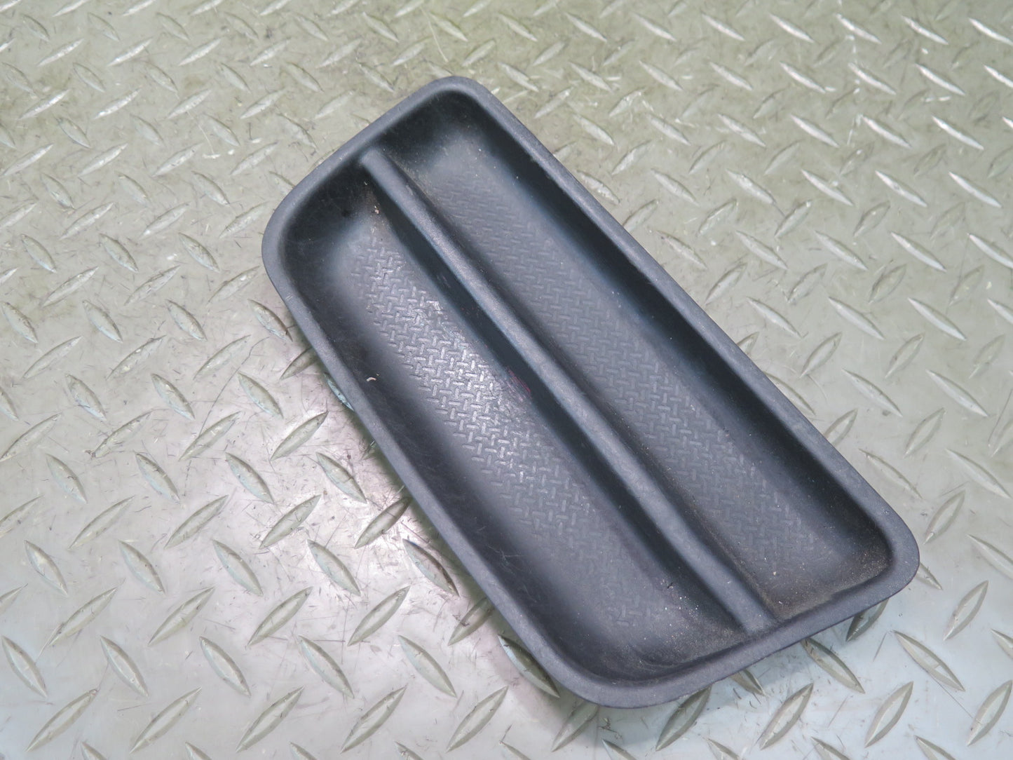11-18 Jeep Wrangler JK Dash Upper Rubber Insert Liner Tray OEM
