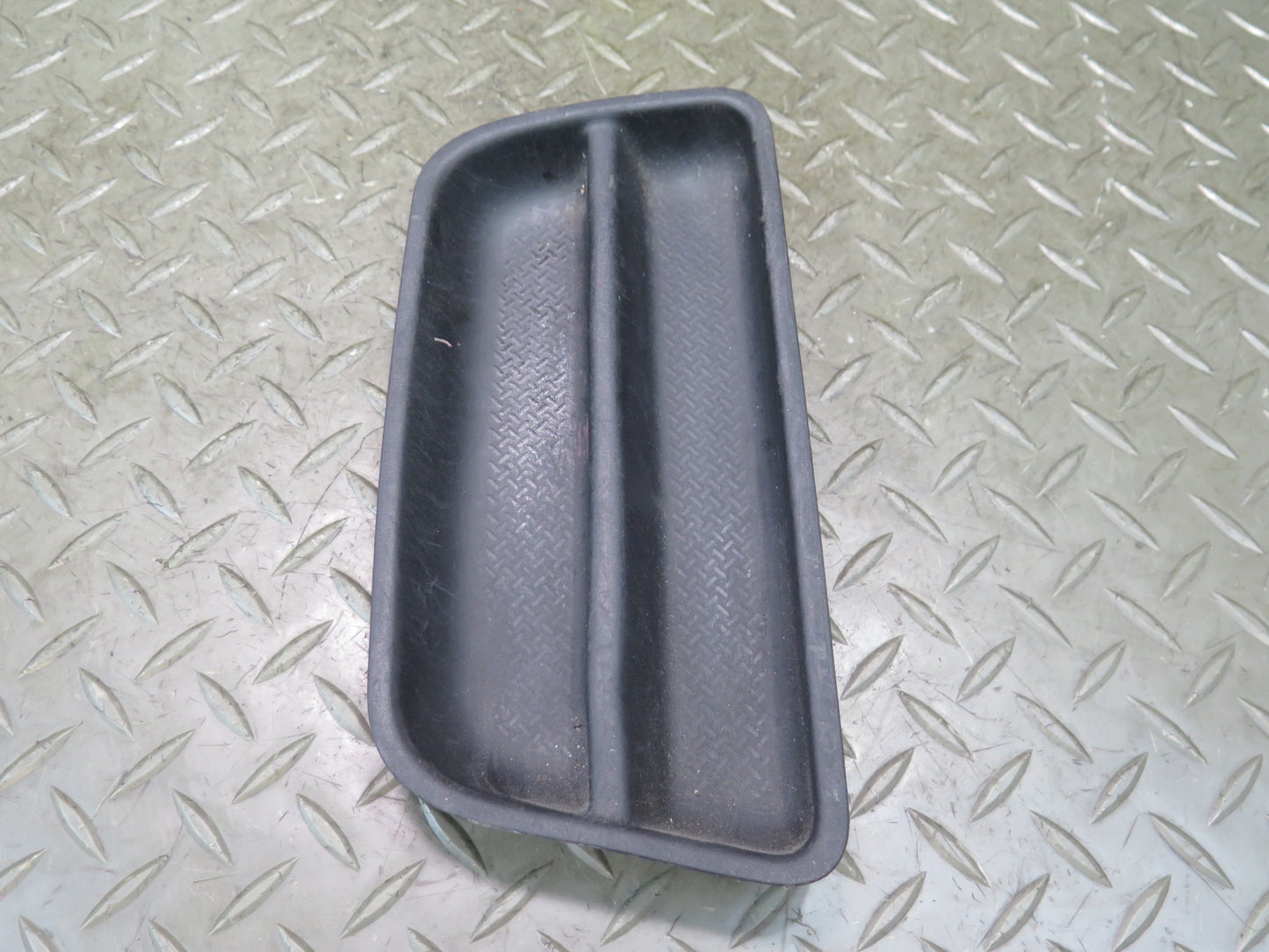 11-18 Jeep Wrangler JK Dash Upper Rubber Insert Liner Tray OEM