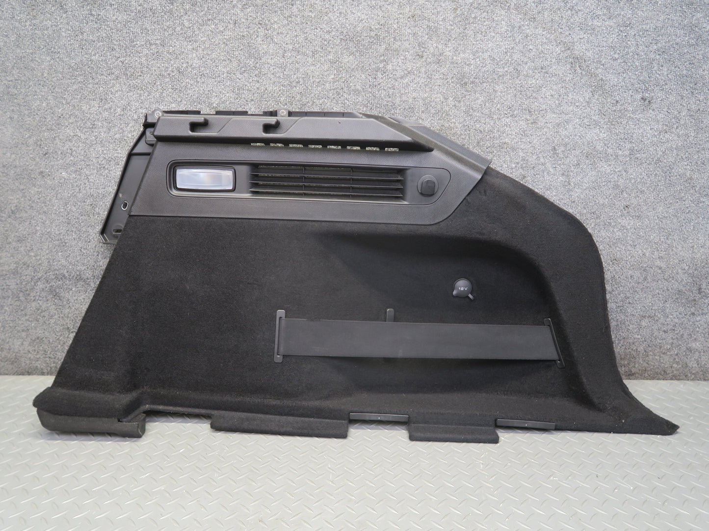2017-2020 Maserati Levante M161 Rear Right Quarter Trunk Side Trim Cover Panel