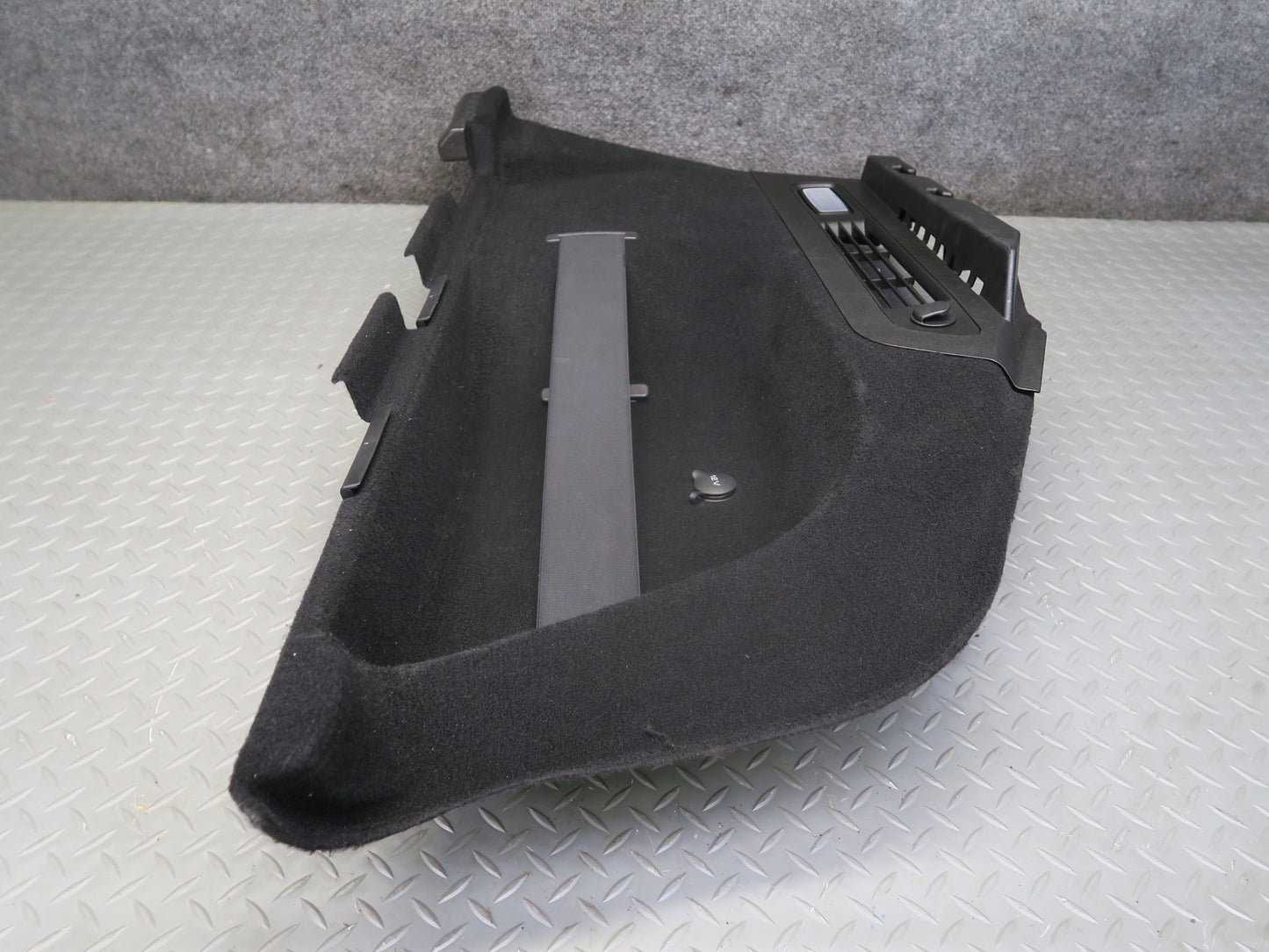 2017-2020 Maserati Levante M161 Rear Right Quarter Trunk Side Trim Cover Panel