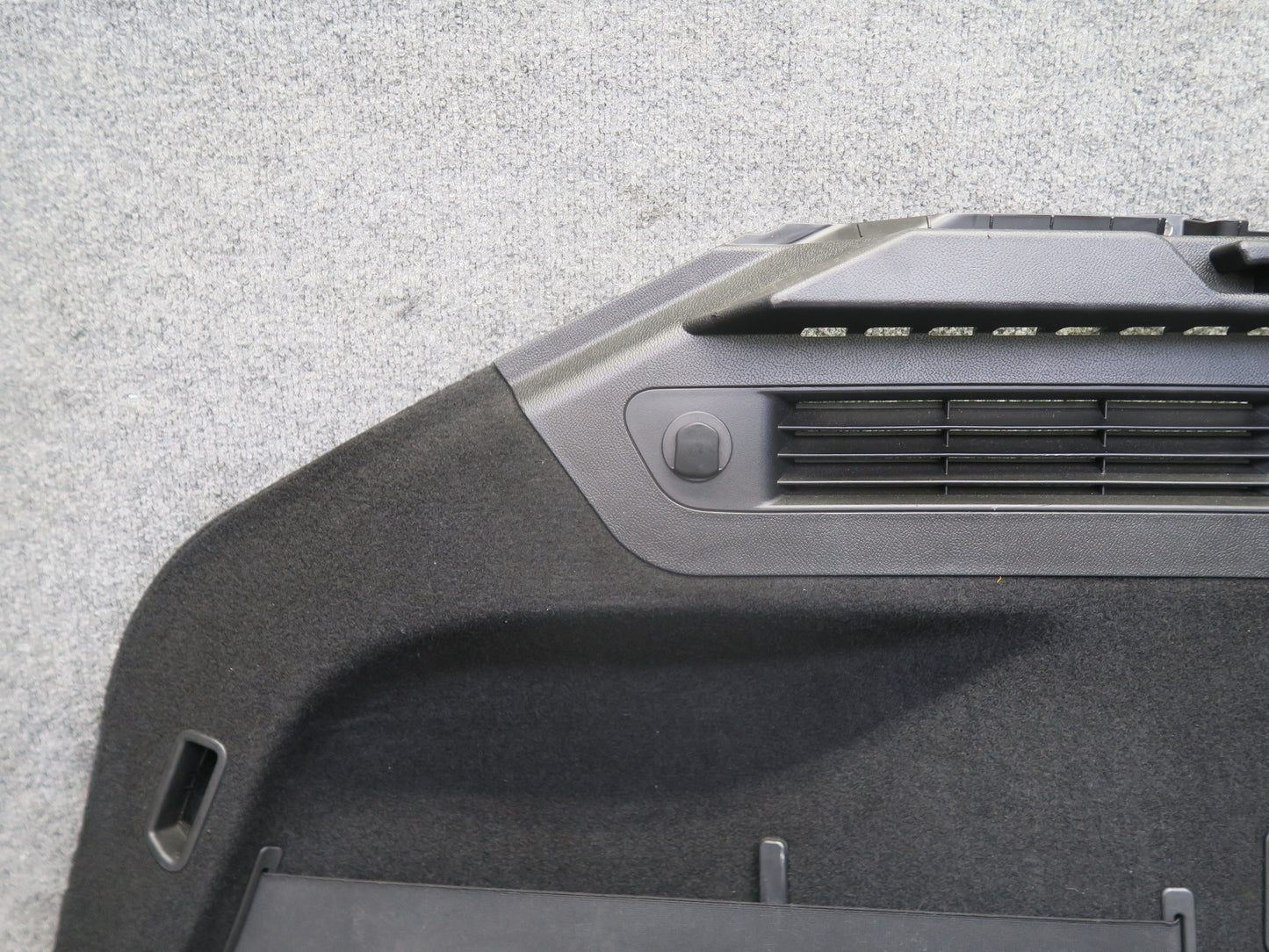 2017-2020 Maserati Levante M161 Rear Left Quarter Trunk Side Trim Cover Panel