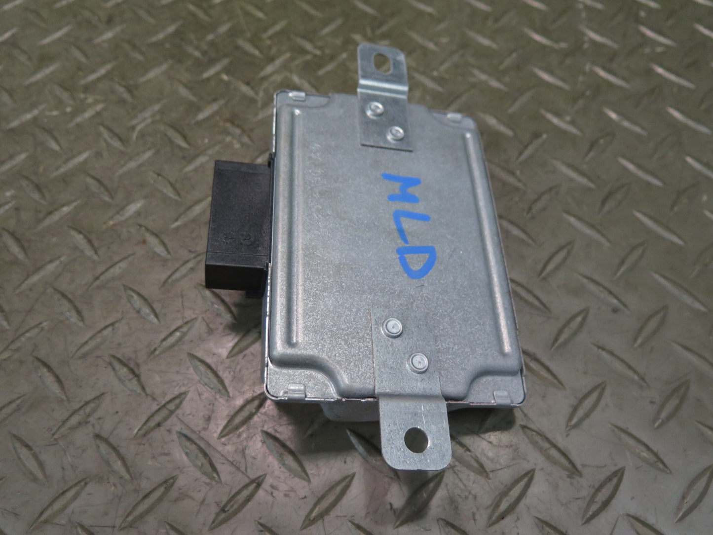 2017-2020 Maserati Levante M161 Stabilizer Voltage Control Module 56029583AB
