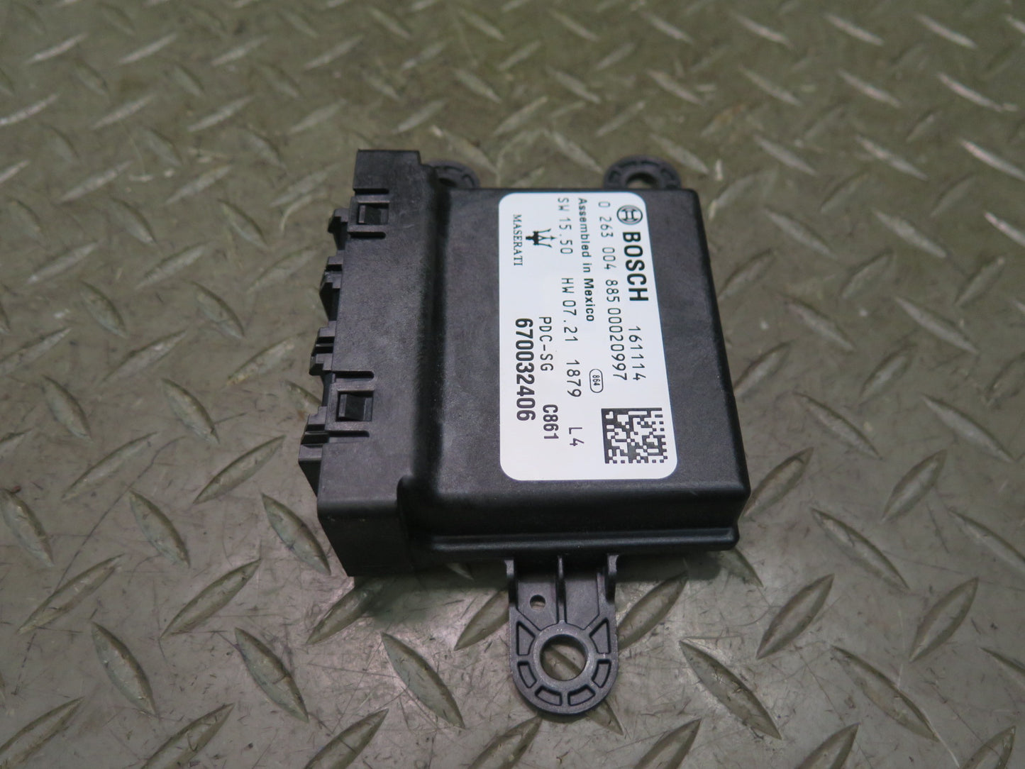 2017-2020 Maserati Levante M161 Parking Assist Control Module 670032406