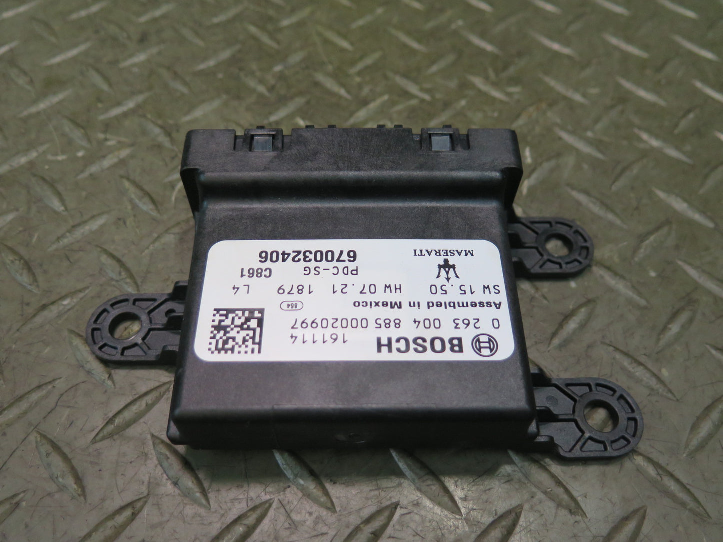2017-2020 Maserati Levante M161 Parking Assist Control Module 670032406