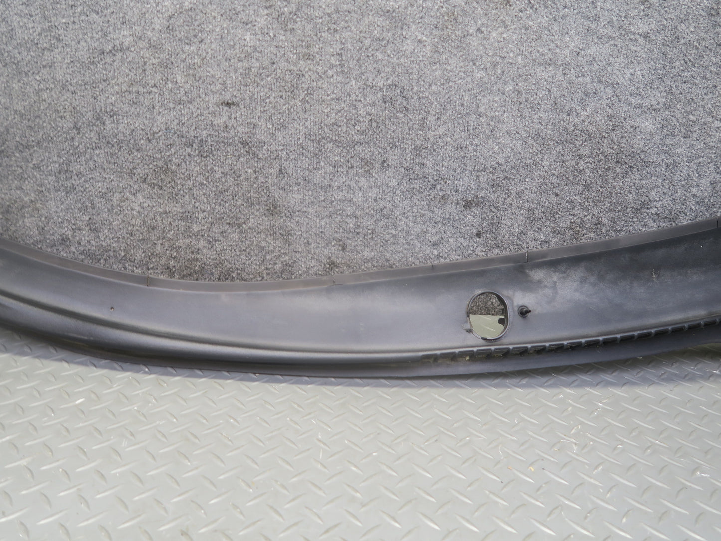 05-07 Chevrolet Corvette C6 Front Windshield Air Vent Cowl Trim Panel OEM