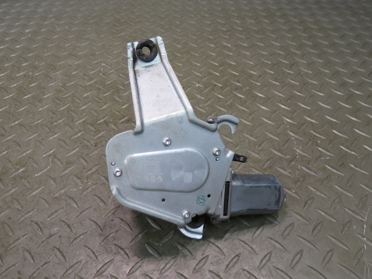 2017-2020 Maserati Levante M161 Rear Trunk Lid Tailgate Wiper Motor
