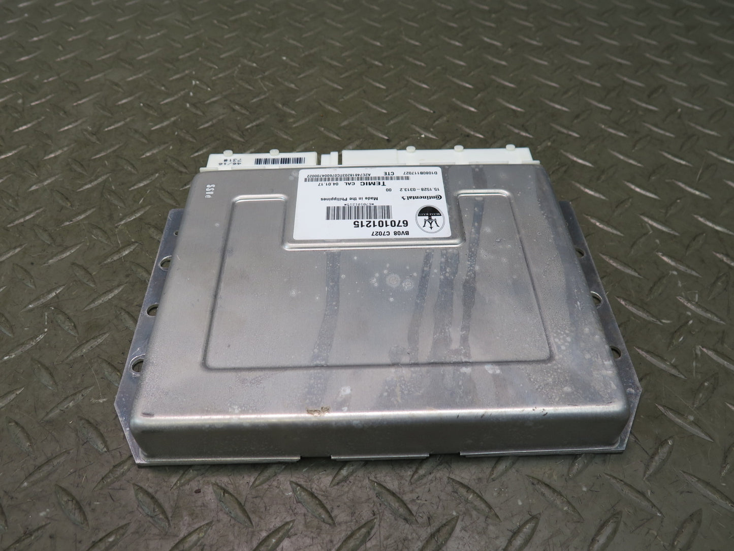 2017-2020 Maserati Levante M161 Active Air Suspension Control Module 670101215