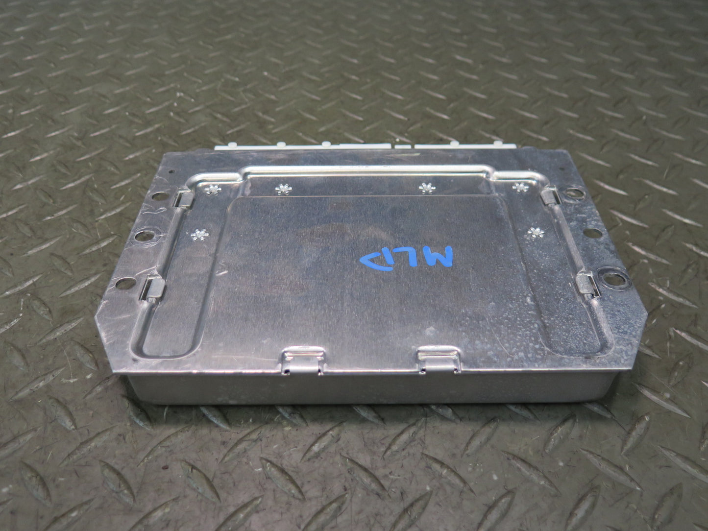 2017-2020 Maserati Levante M161 Active Air Suspension Control Module 670101215