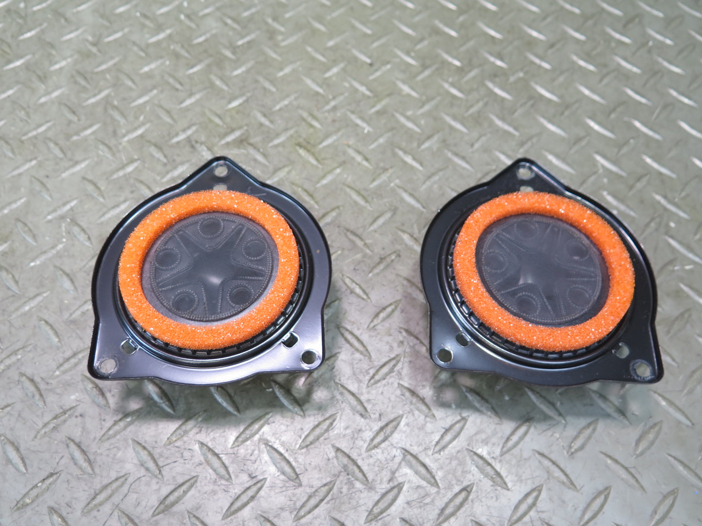 2017-2020 Maserati Levante M161 Front or Rear Door Audio Speaker Set of 2