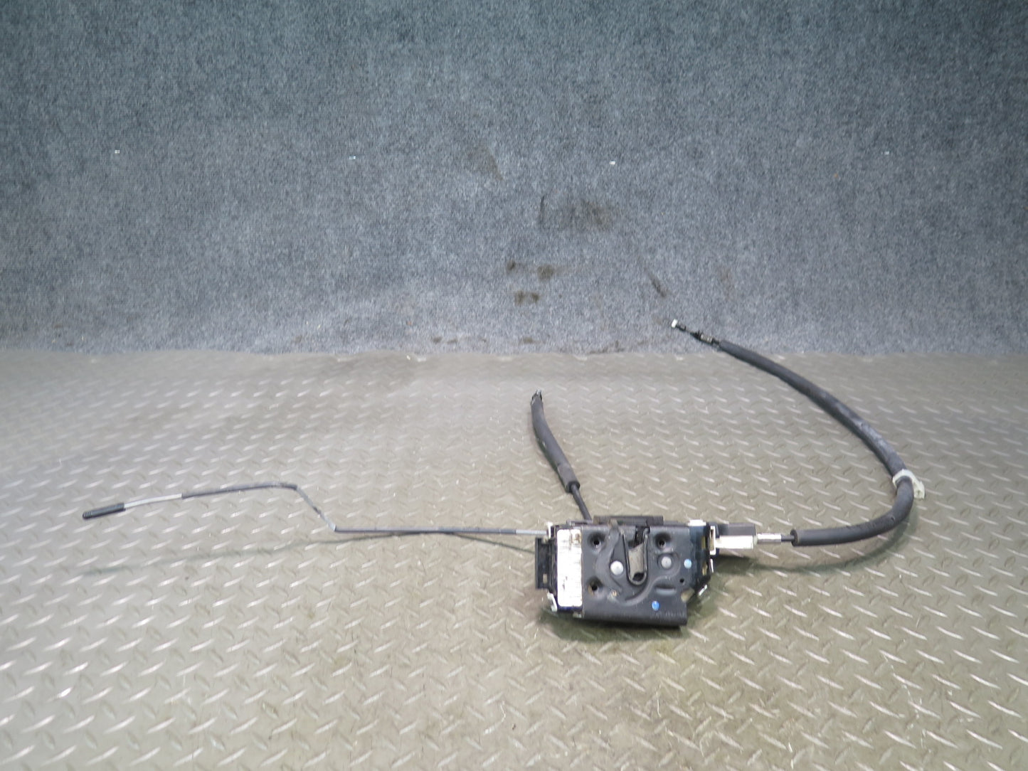 2017-2020 Maserati Levante M161 Rear Left Door Lock Latch Actuator 670101186