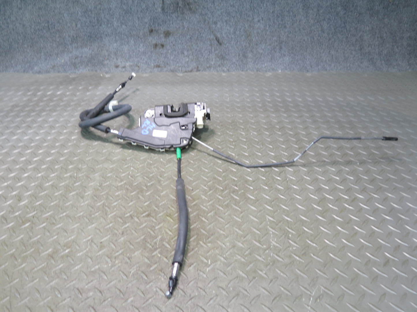 2017-2020 Maserati Levante M161 Rear Left Door Lock Latch Actuator 670101186