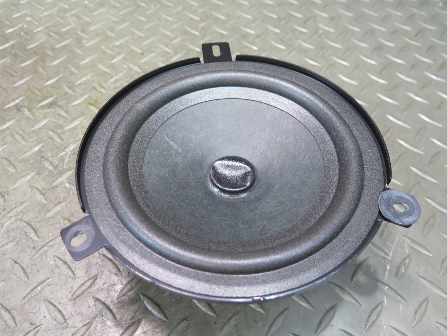 2017-2020 Maserati Levante M161 Front or Rear Door Speaker Set of 2