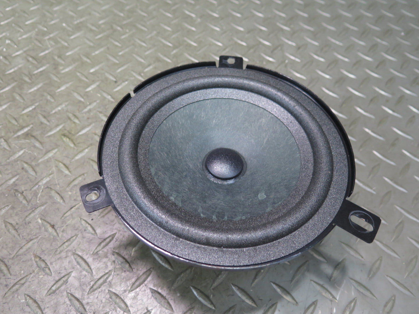 2017-2020 Maserati Levante M161 Front or Rear Door Speaker Set of 2