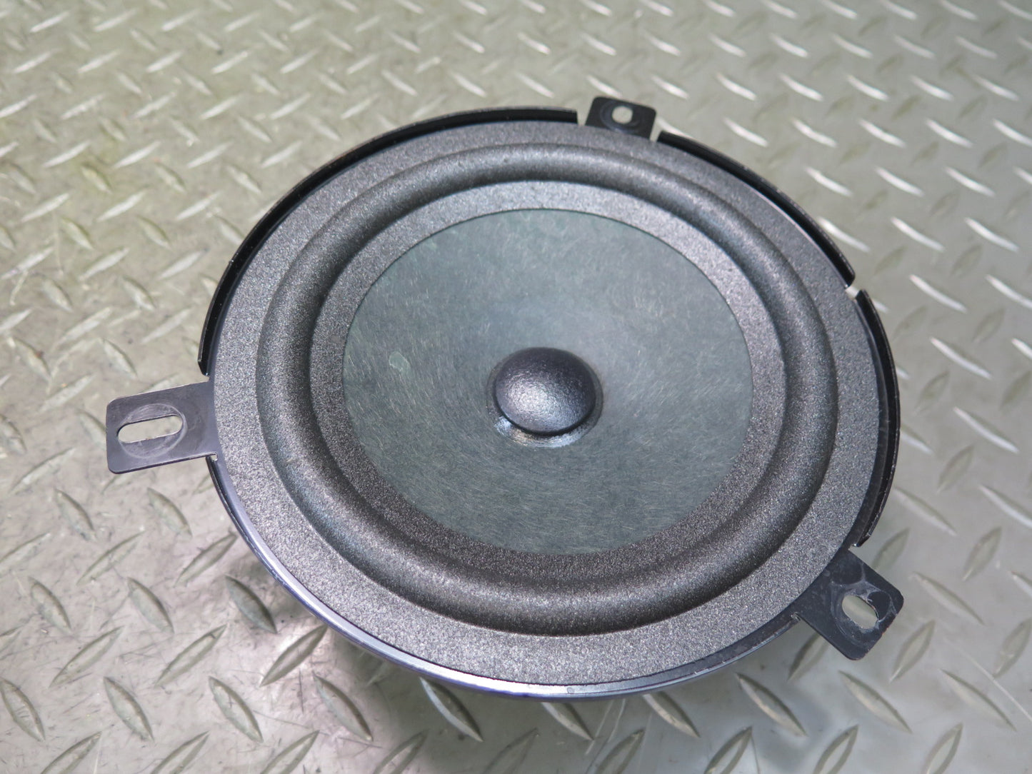 2017-2020 Maserati Levante M161 Front or Rear Door Speaker Set of 2