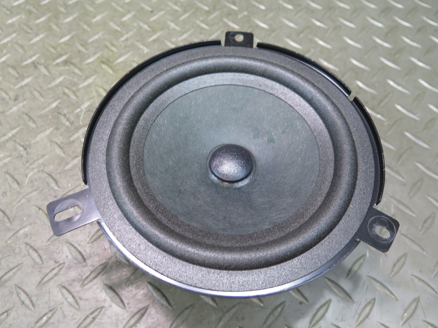 2017-2020 Maserati Levante M161 Front or Rear Door Speaker Set of 2