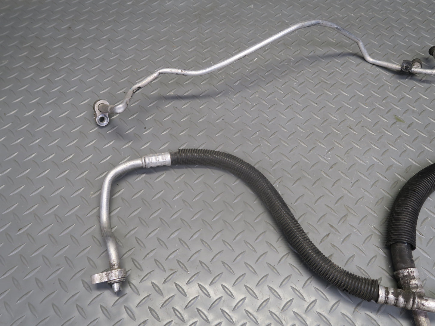 05-08 Chevrolet Corvette C6 A/C Air Condition Hose Pipe Line Set OEM
