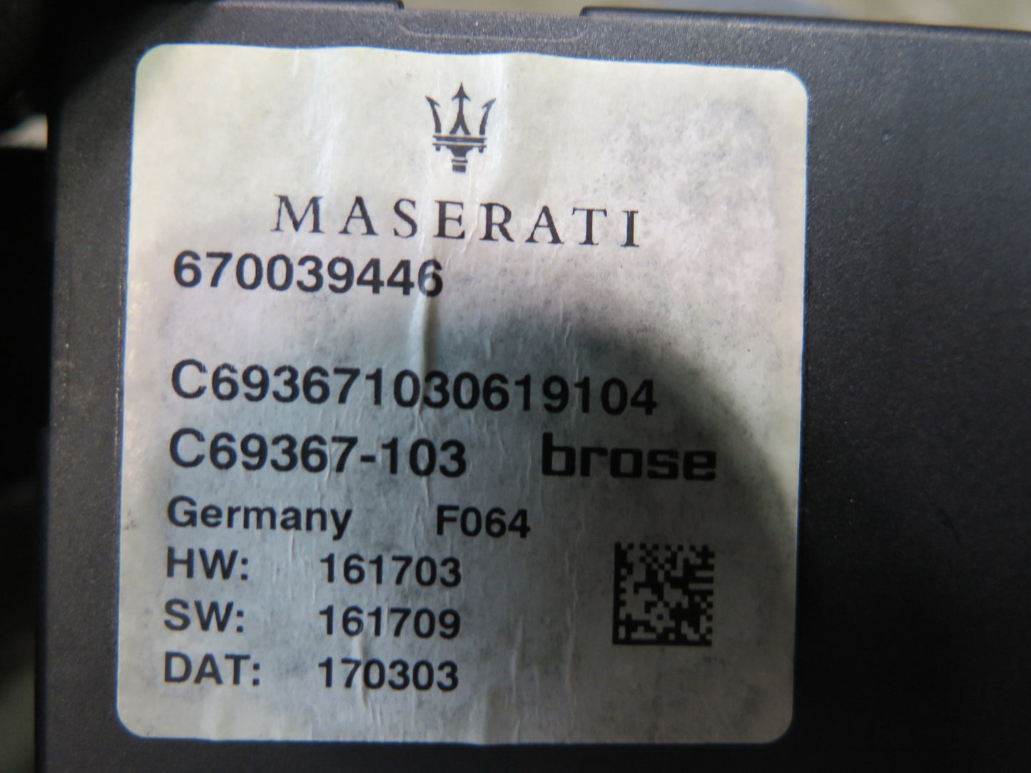 2017-2020 Maserati Levante M161 Rear Trunk Lid Liftgate Control Module 670039446
