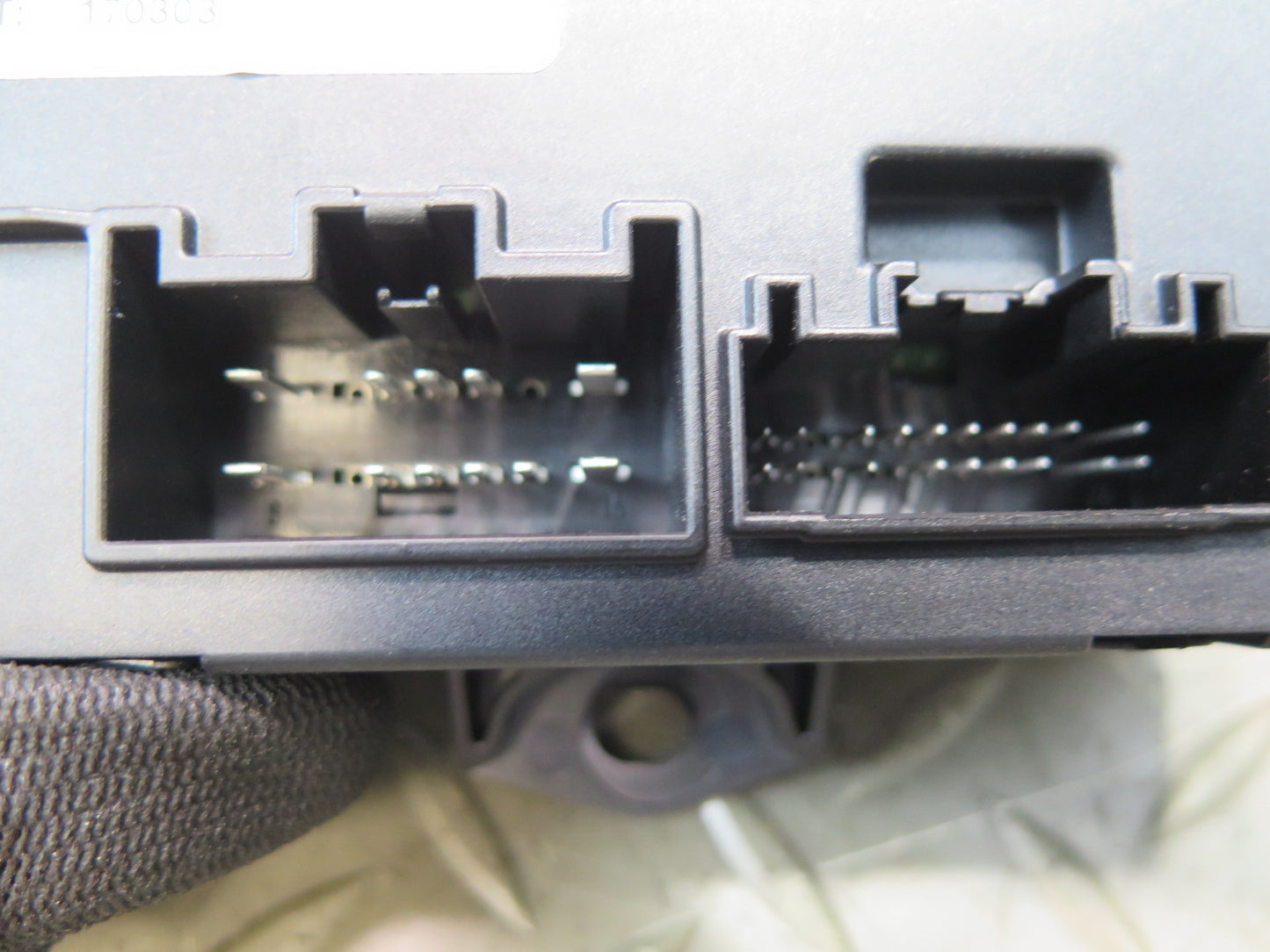2017-2020 Maserati Levante M161 Rear Trunk Lid Liftgate Control Module 670039446