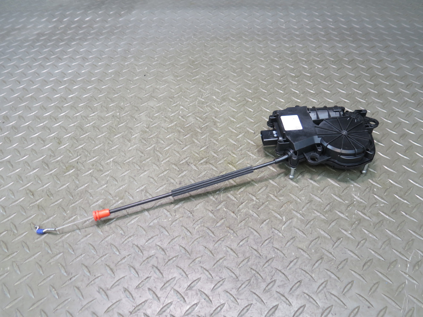 2017-2020 Maserati Levante M161 Rear Trunk Lid Lock Latch Actuator Motor