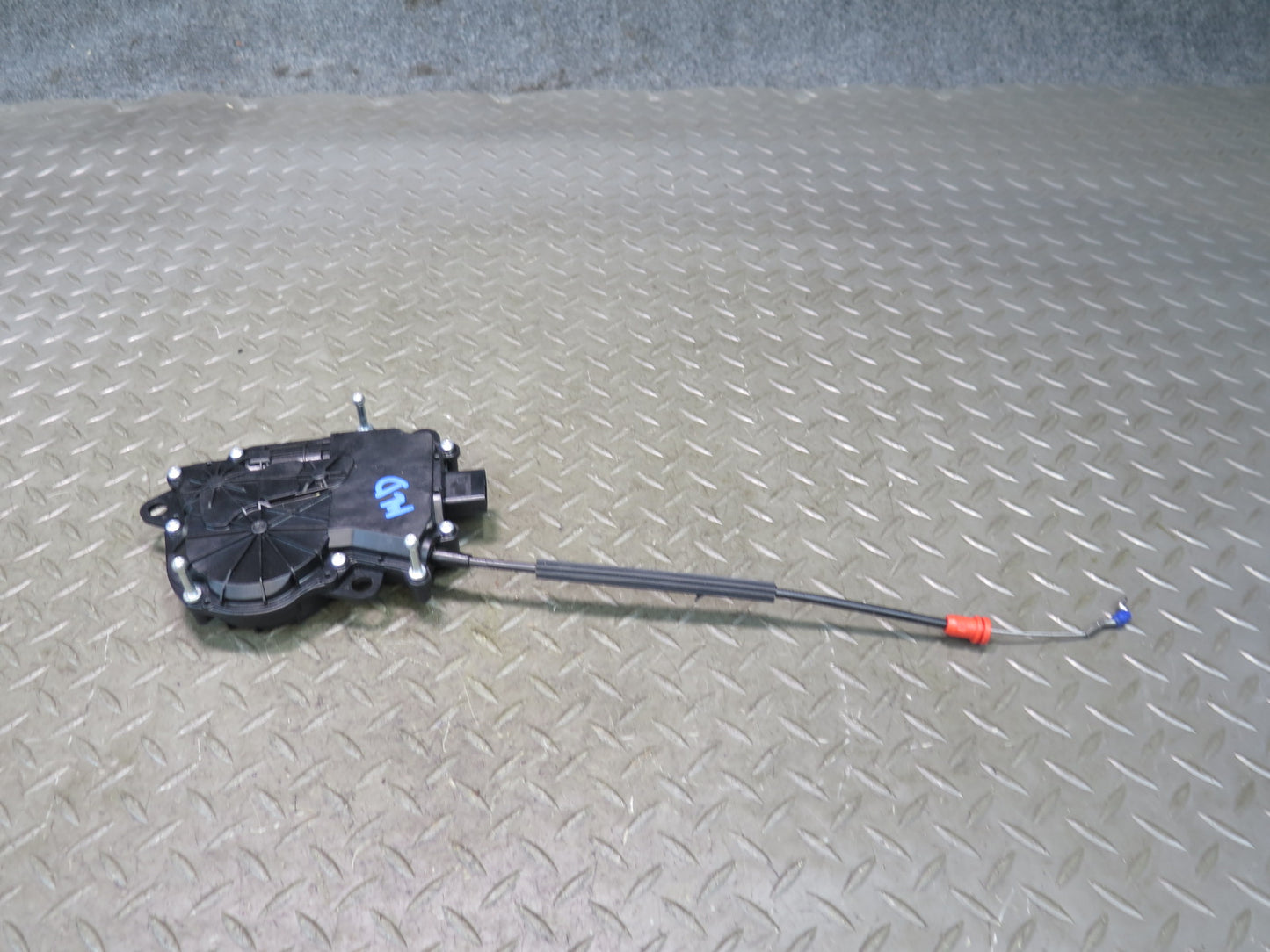 2017-2020 Maserati Levante M161 Rear Trunk Lid Lock Latch Actuator Motor