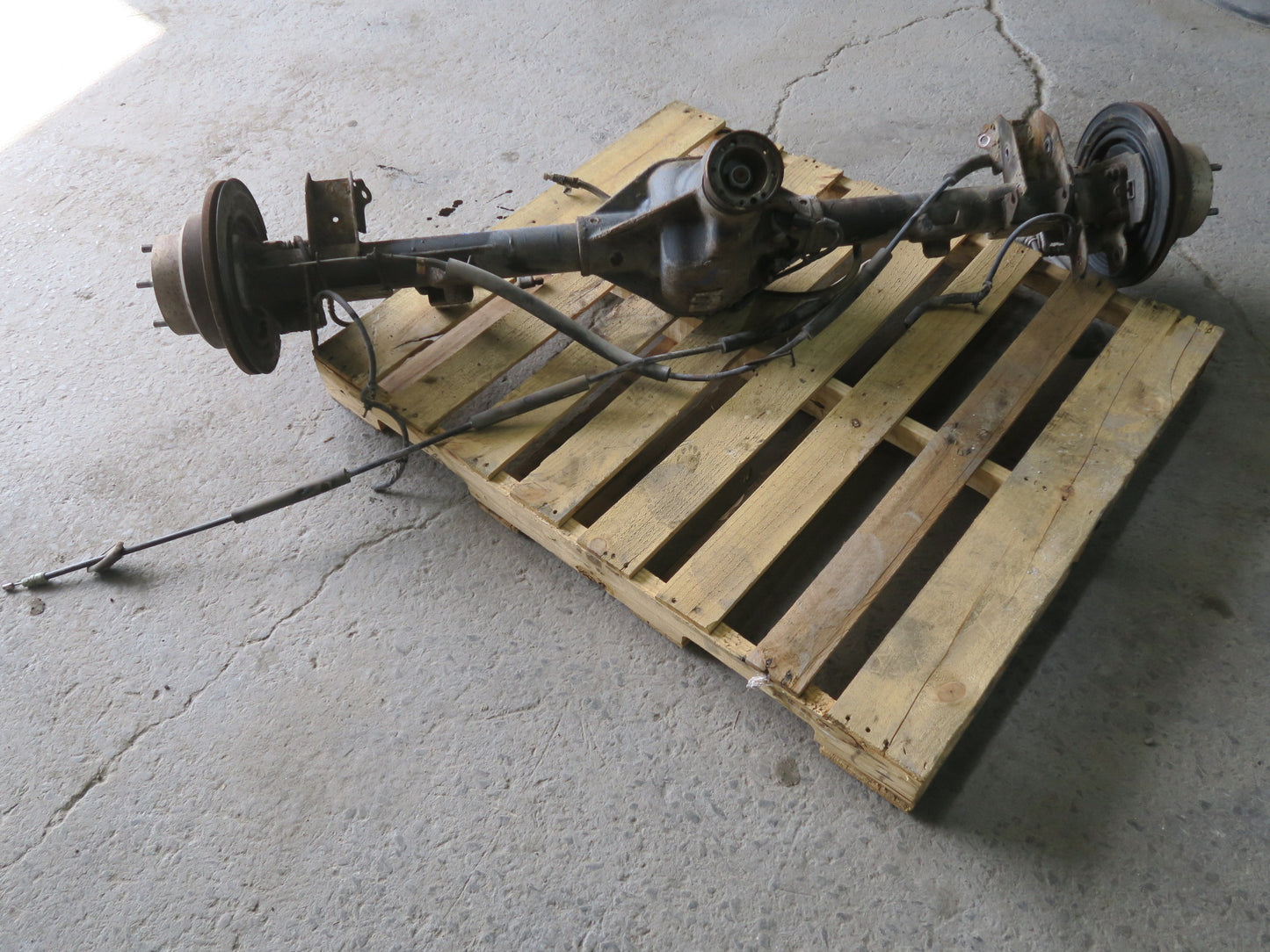 11-15 Jeep Wrangler JK Rubicon Tru-lok DANA44 Rear Axle Brake Assy 3.73 Ratio