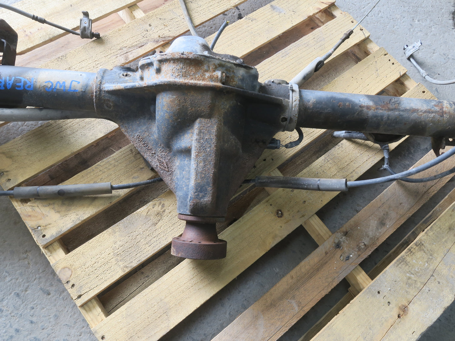 11-15 Jeep Wrangler JK Rubicon Tru-lok DANA44 Rear Axle Brake Assy 3.73 Ratio