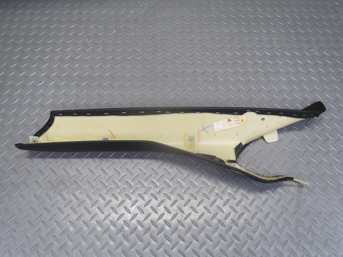 05-10 Chevrolet Corvette C6 Coupe Set of 2 Left & Right A Pillar Trim Black OEM