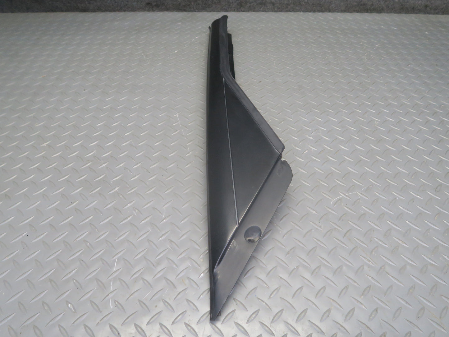 05-13 Chevrolet Corvette C6 Front Right & Left Exterior A Pillar Molding Set OEM