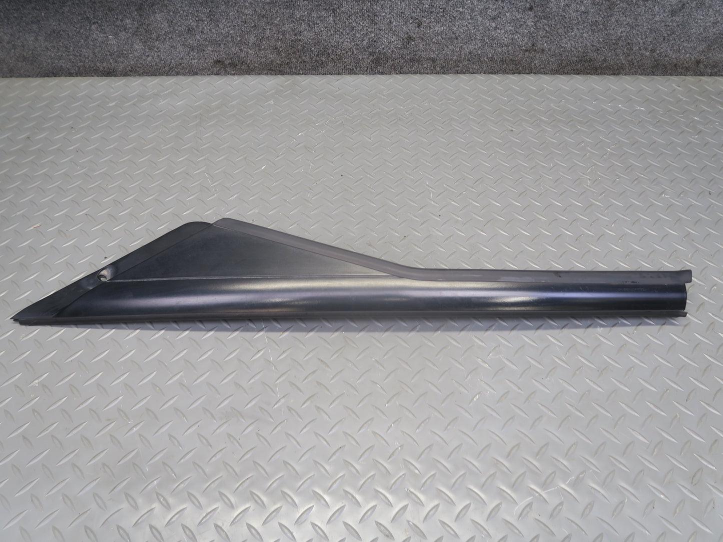 05-13 Chevrolet Corvette C6 Front Right & Left Exterior A Pillar Molding Set OEM