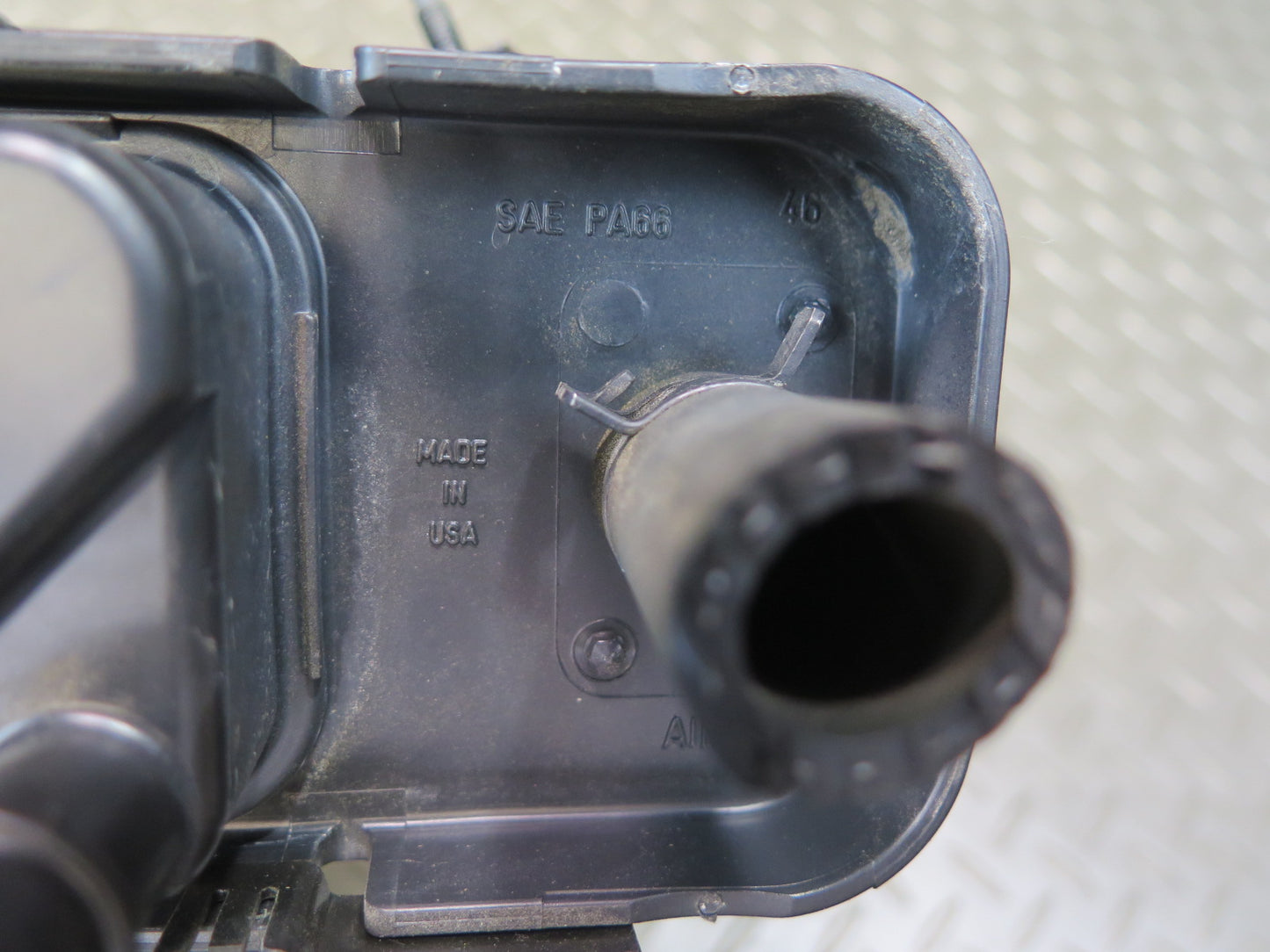 05-13 Chevrolet Corvette C6 Fuel Evap Vapor Charcoal Canister OEM