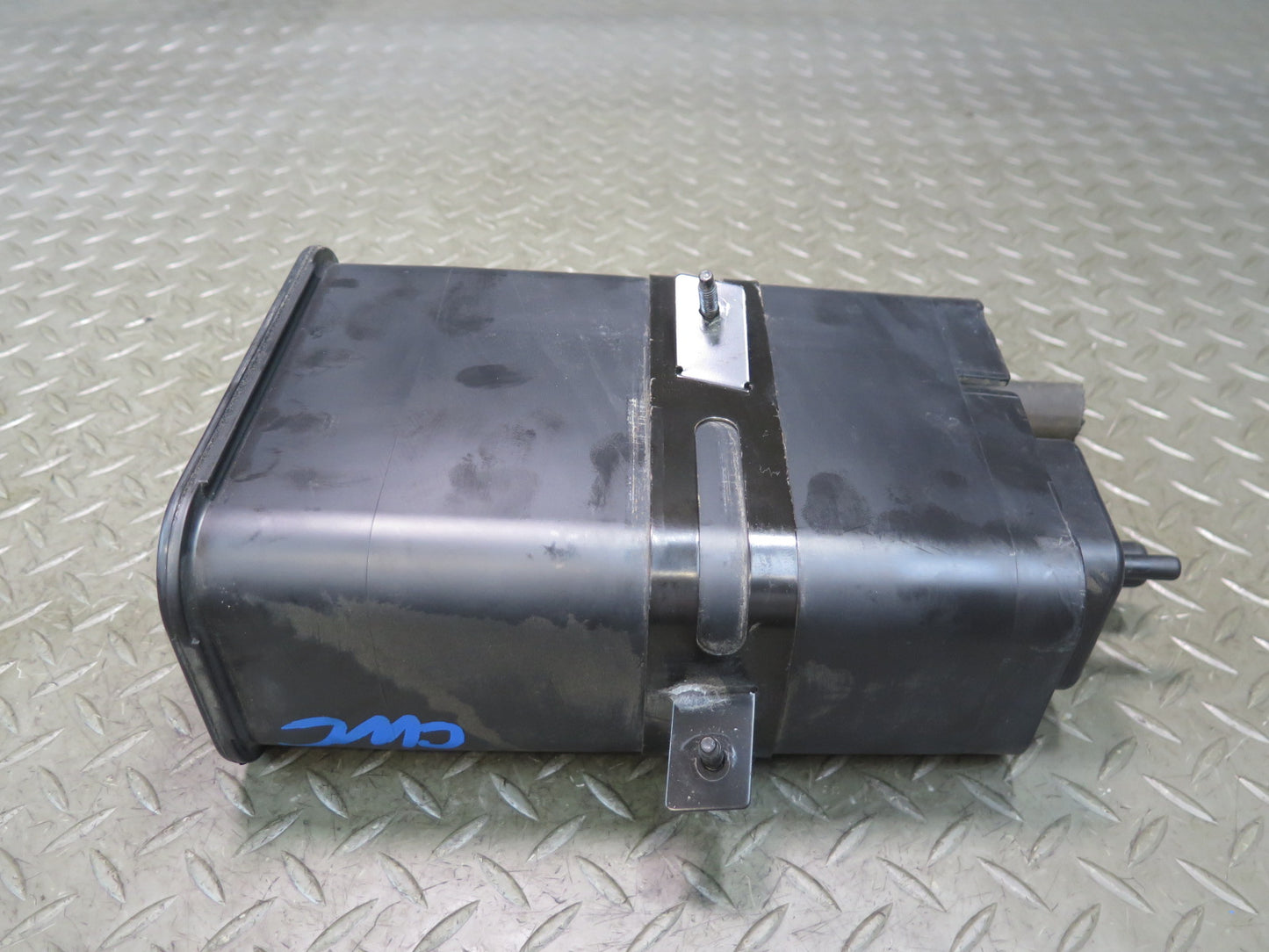 05-13 Chevrolet Corvette C6 Fuel Evap Vapor Charcoal Canister OEM