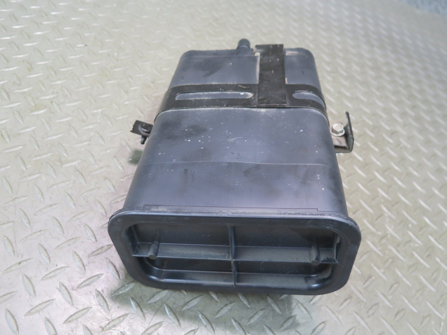 05-13 Chevrolet Corvette C6 Fuel Evap Vapor Charcoal Canister OEM