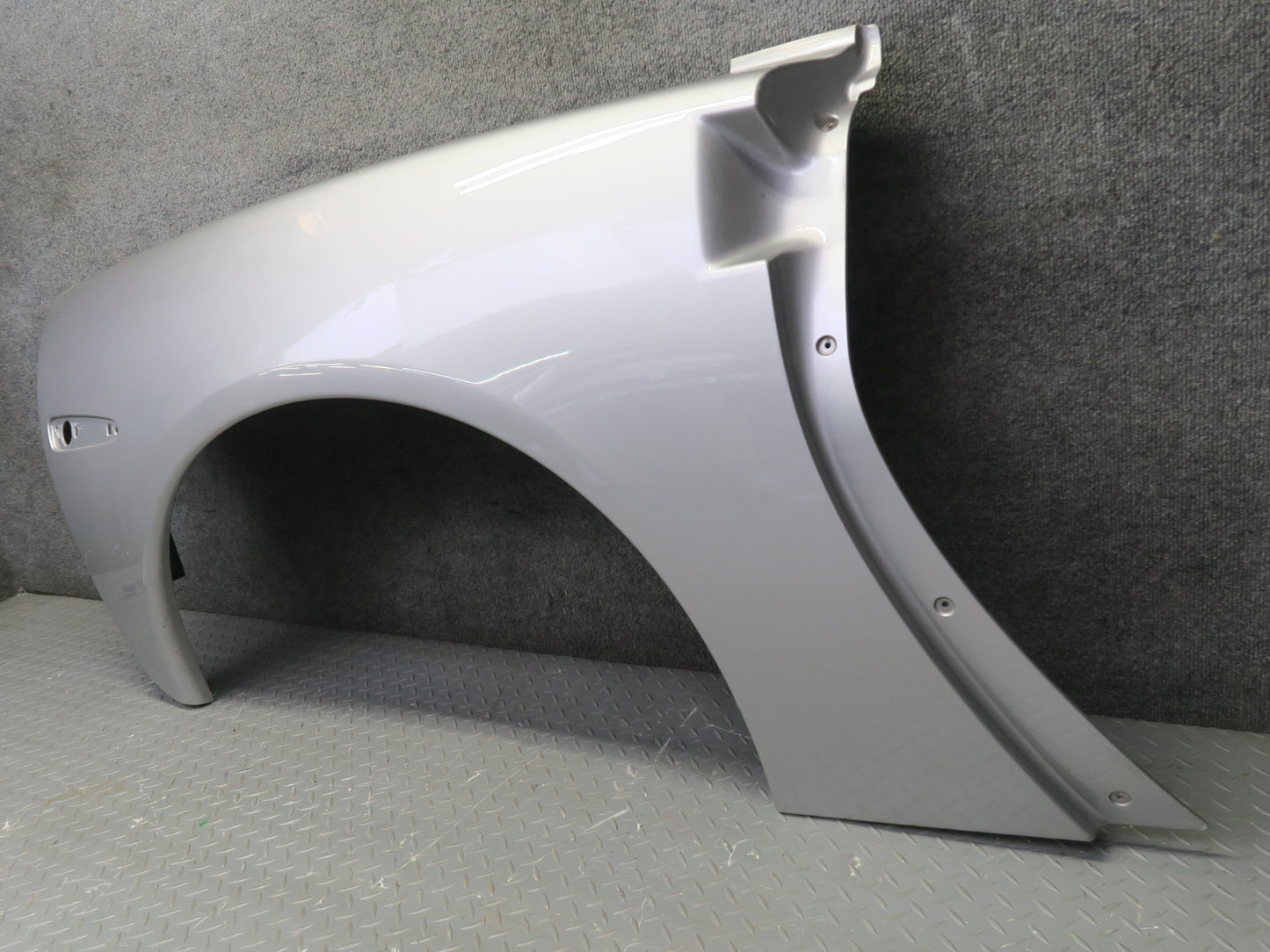 05-13 Chevrolet Corvette C6 Coupe Rear Right Quarter Shell Panel Cover OEM
