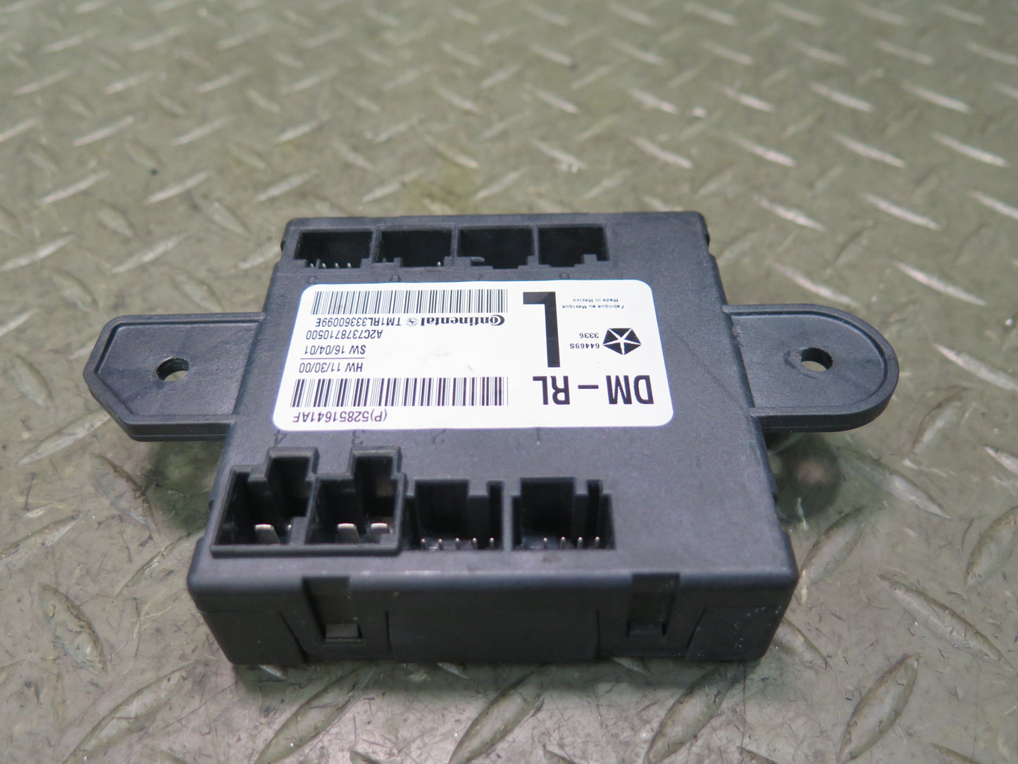 2017-2020 Maserati Levante M161 Rear Left Door Control Module 52851641AF