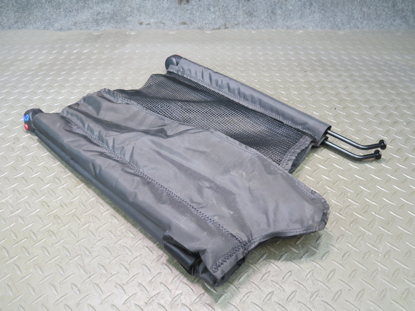 2017-2020 Maserati Levante M161 Cargo Luggage Compartment Roller NET Cover