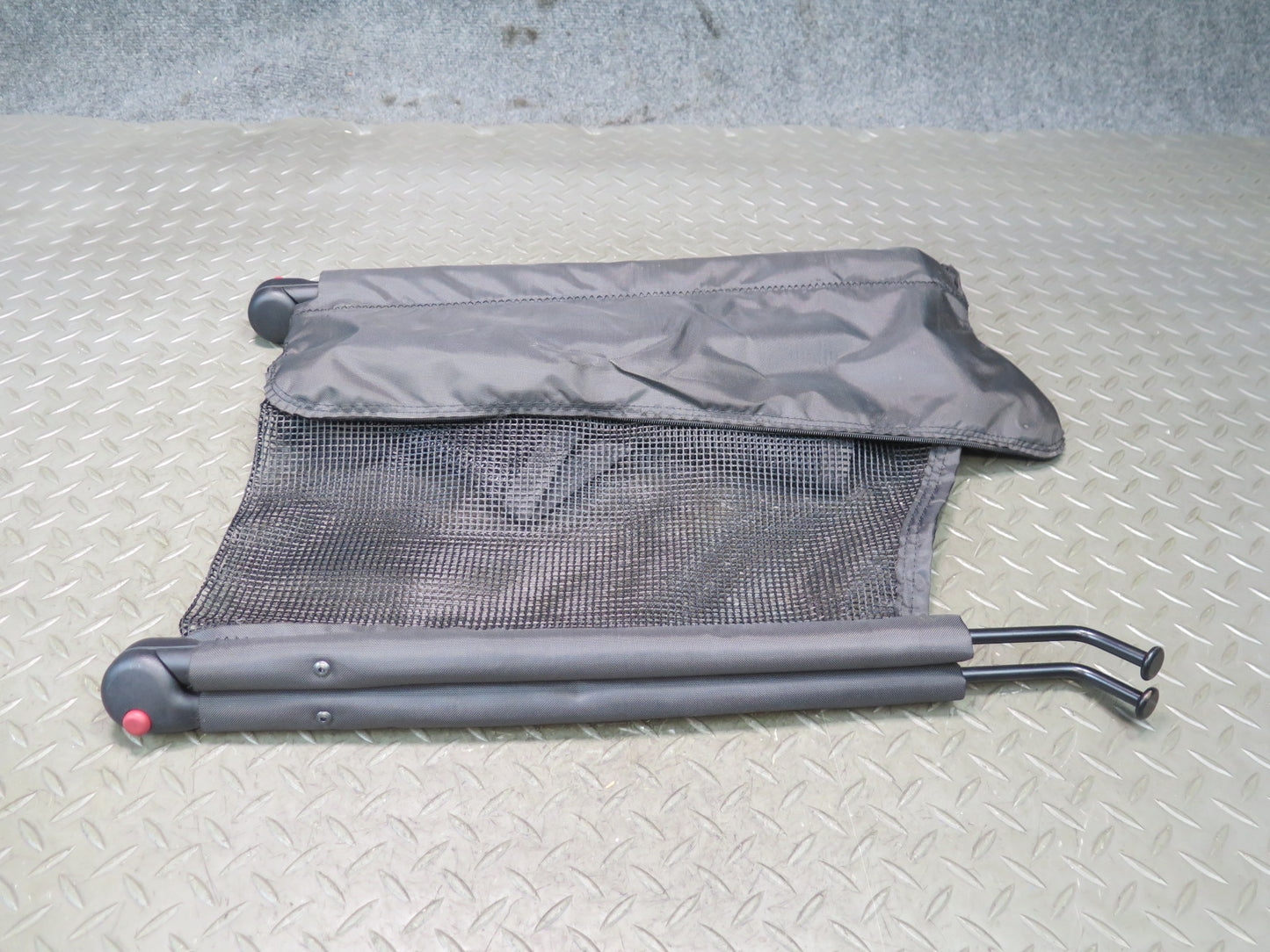 2017-2020 Maserati Levante M161 Cargo Luggage Compartment Roller NET Cover