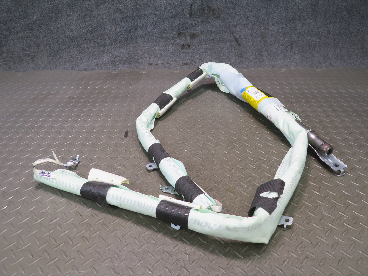 17-20 MASERATI LEVANTE M161 RIGHT PASSENGER SIDE ROOF SRS AIRBAG OEM
