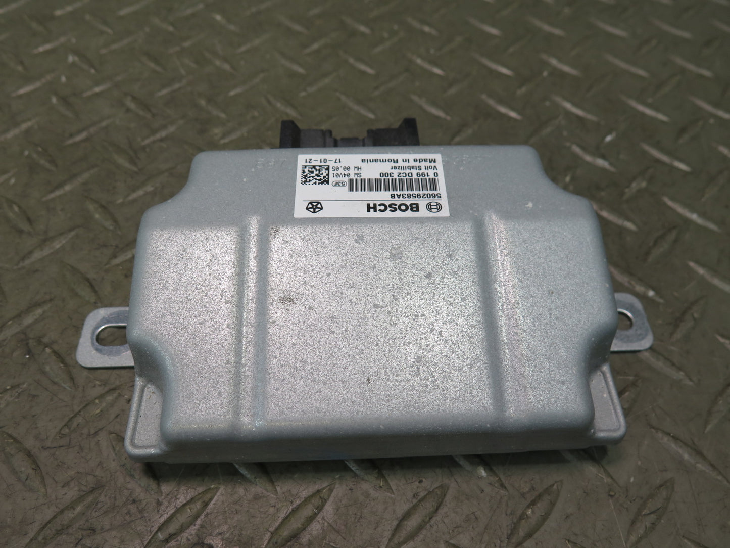 2017-2020 Maserati Levante M161 Stabilizer Voltage Control Module 56029583AB