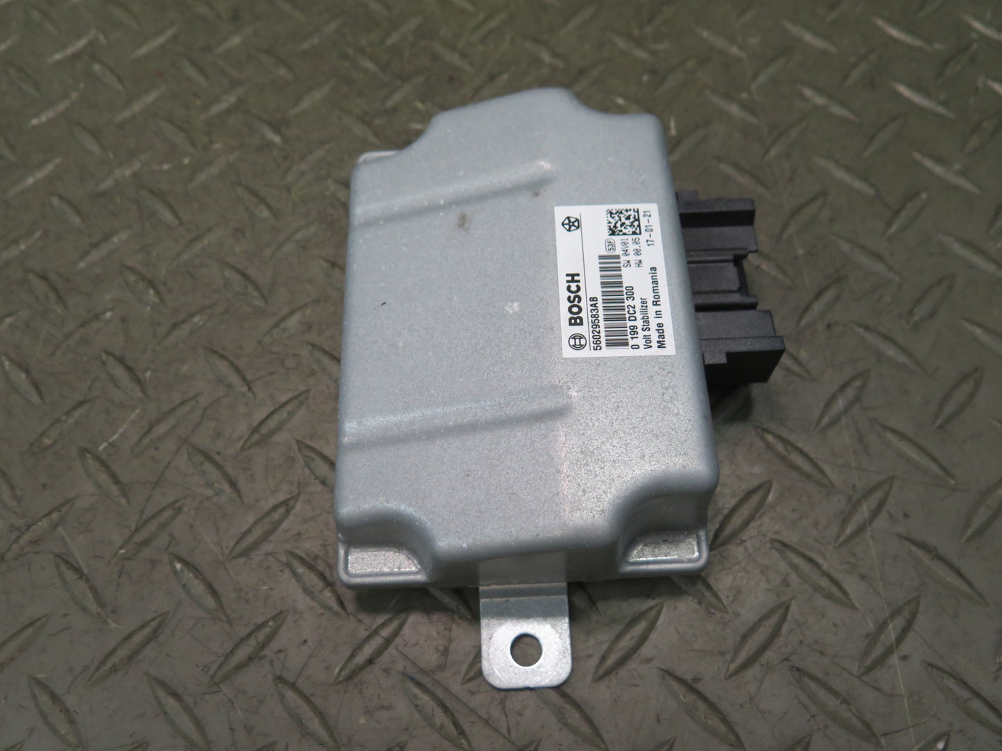 2017-2020 Maserati Levante M161 Stabilizer Voltage Control Module 56029583AB
