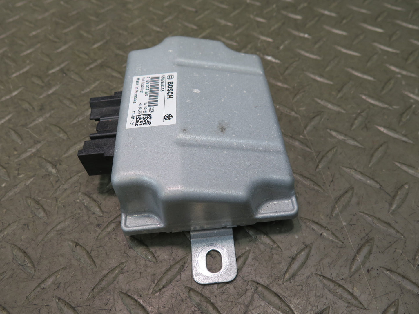 2017-2020 Maserati Levante M161 Stabilizer Voltage Control Module 56029583AB