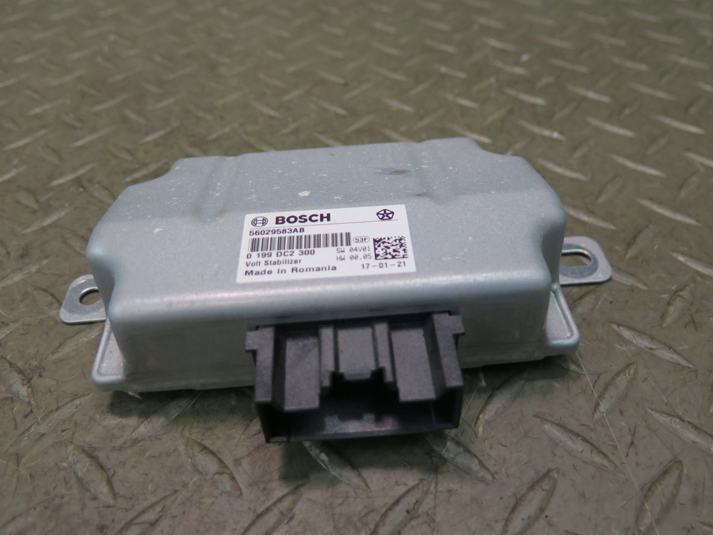 2017-2020 Maserati Levante M161 Stabilizer Voltage Control Module 56029583AB