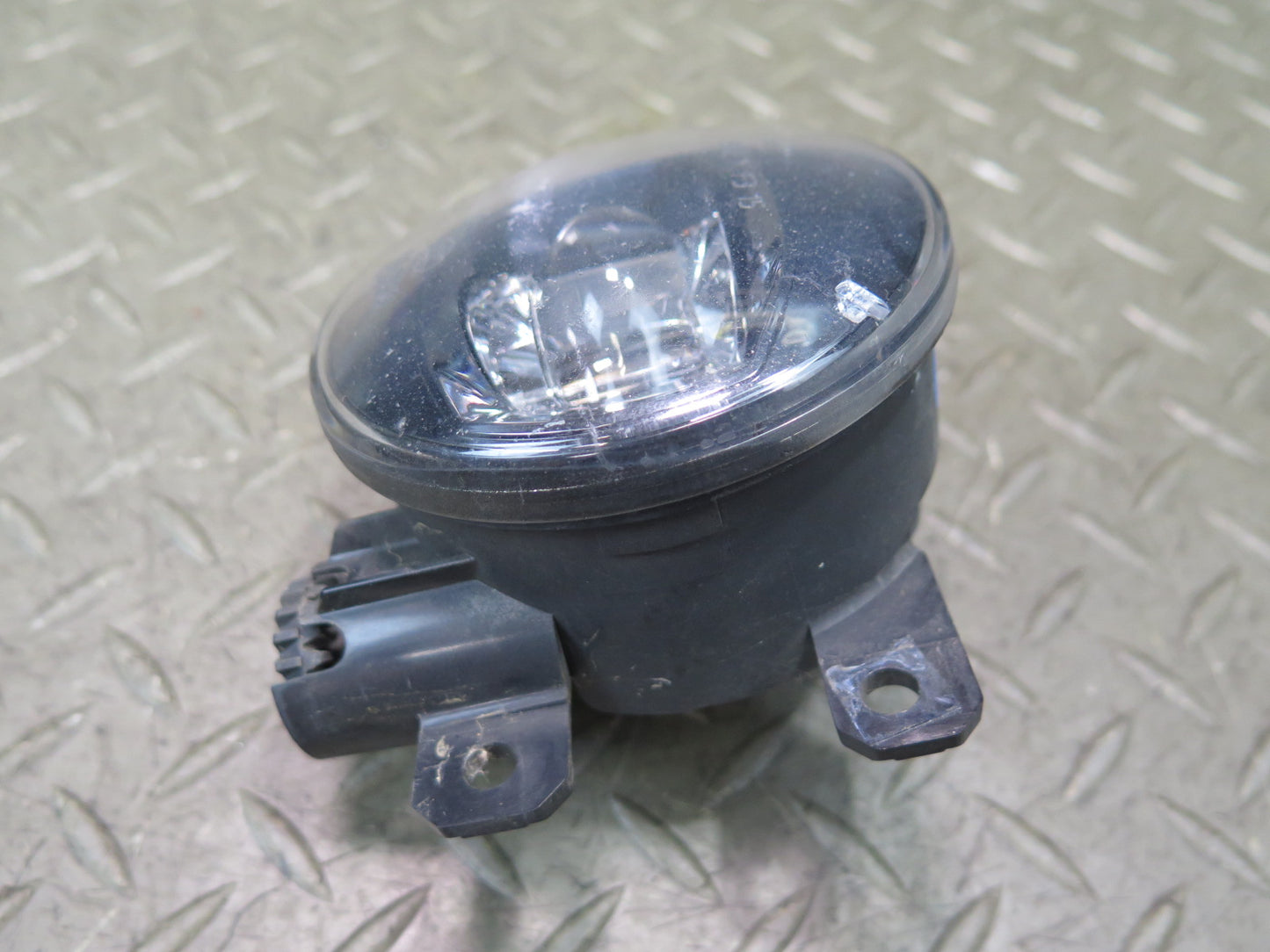 2017-2020 Maserati Levante M161 Front Left or Right Fog Light Lamp