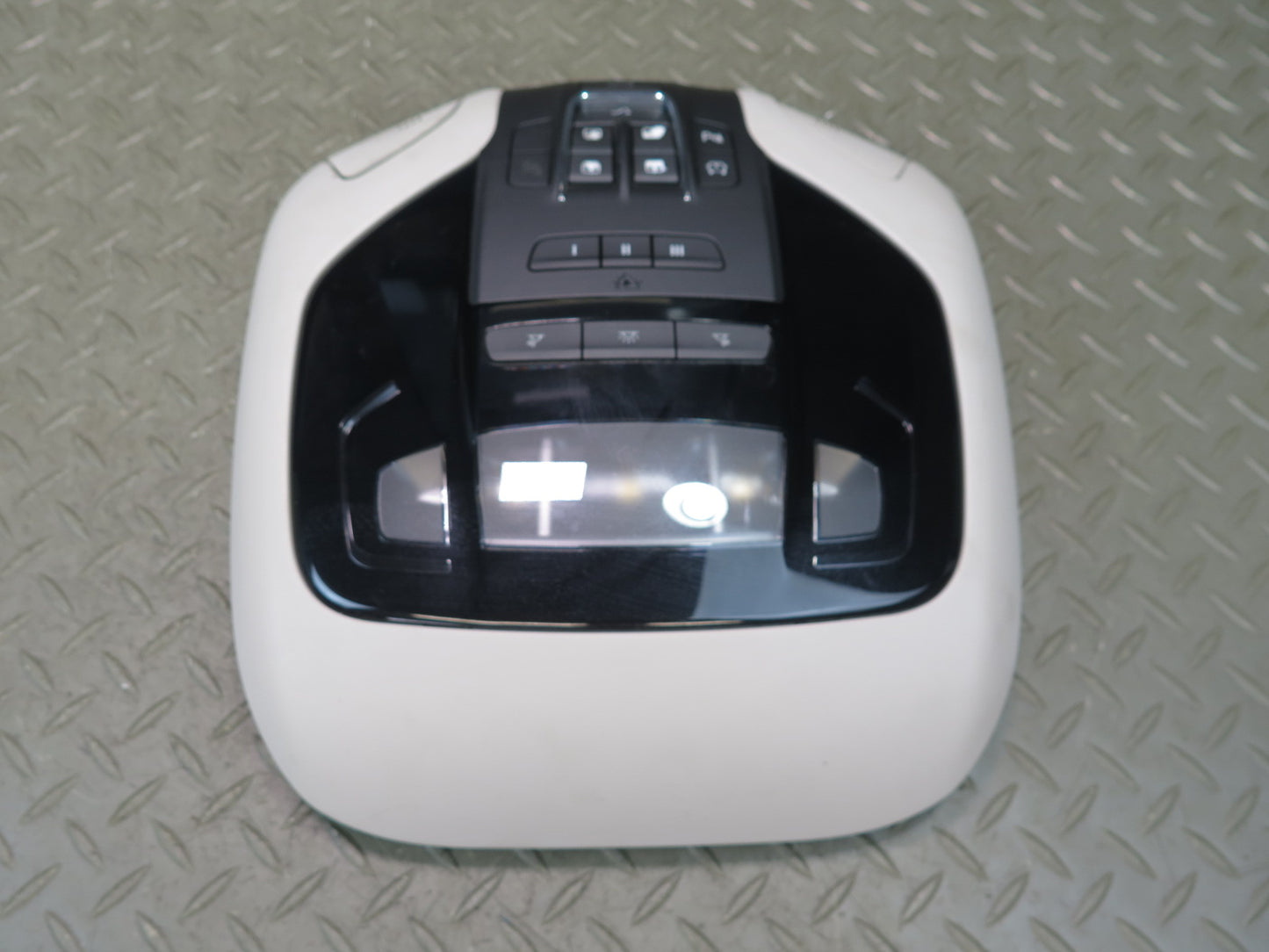 2017-2020 Maserati Levante M161 Overhead Console Dome Reading Light w Sunroof
