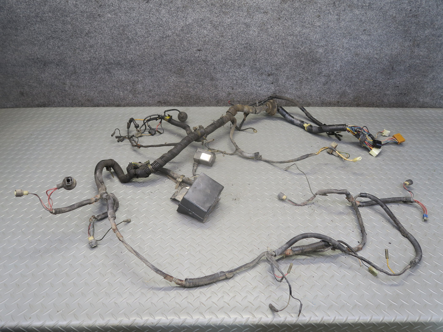 1982 Datsun S130 280ZX NA AT Underhood Engine Bay Wire Wiring Harness Set OEM