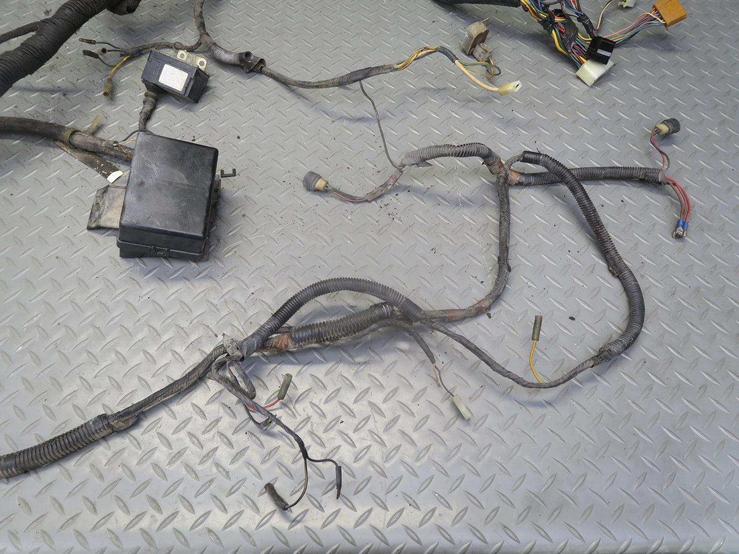 1982 Datsun S130 280ZX NA AT Underhood Engine Bay Wire Wiring Harness Set OEM