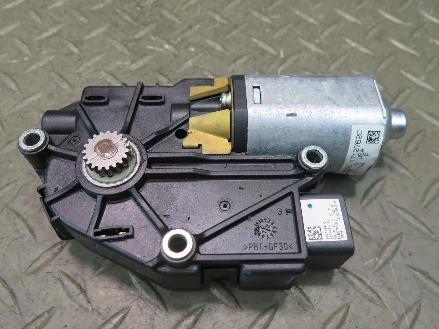 2017-2020 Maserati Levante M161 Front or Rear Sunroof Motor Drive Unit