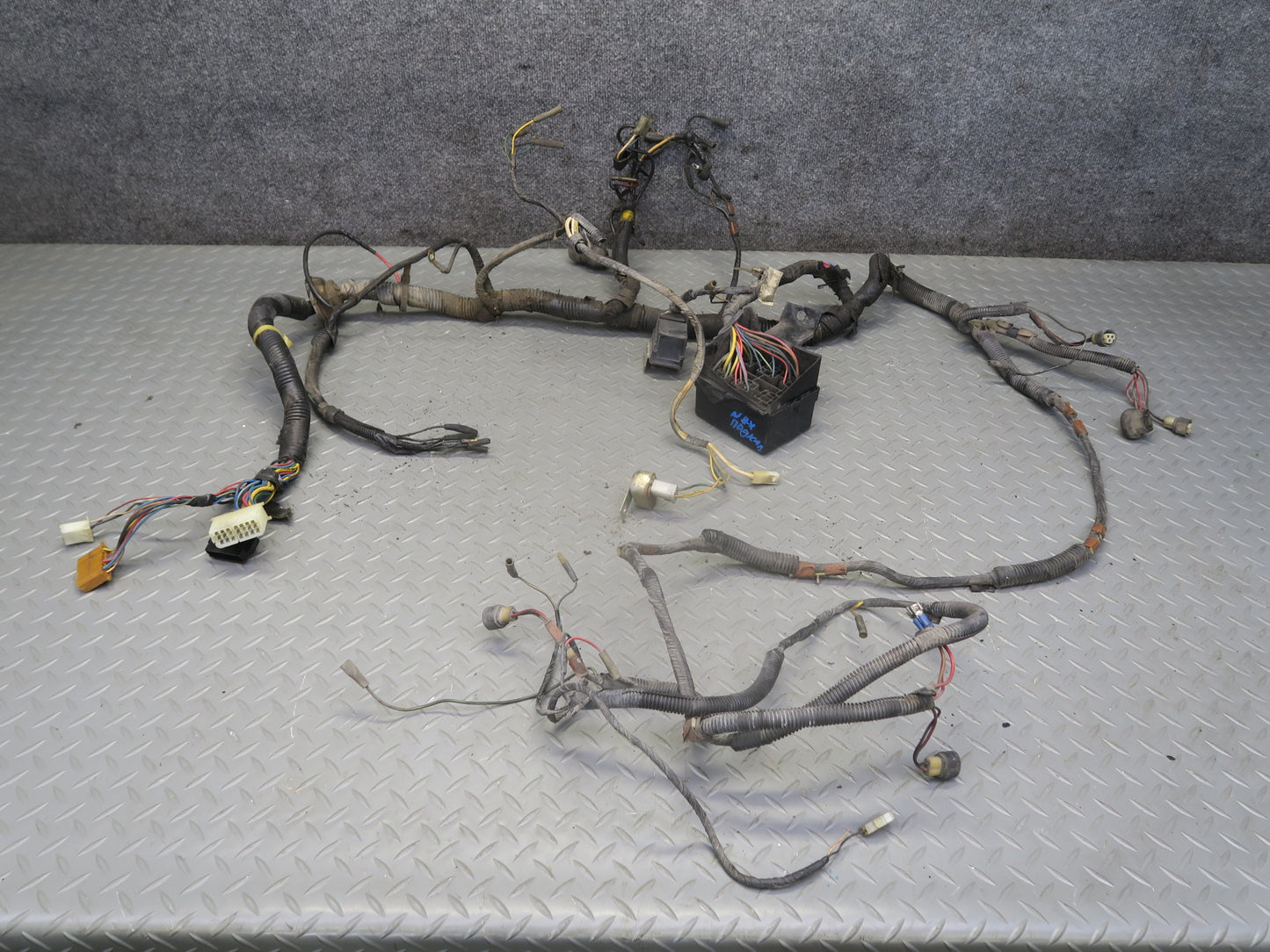 1982 Datsun S130 280ZX NA AT Underhood Engine Bay Wire Wiring Harness Set OEM
