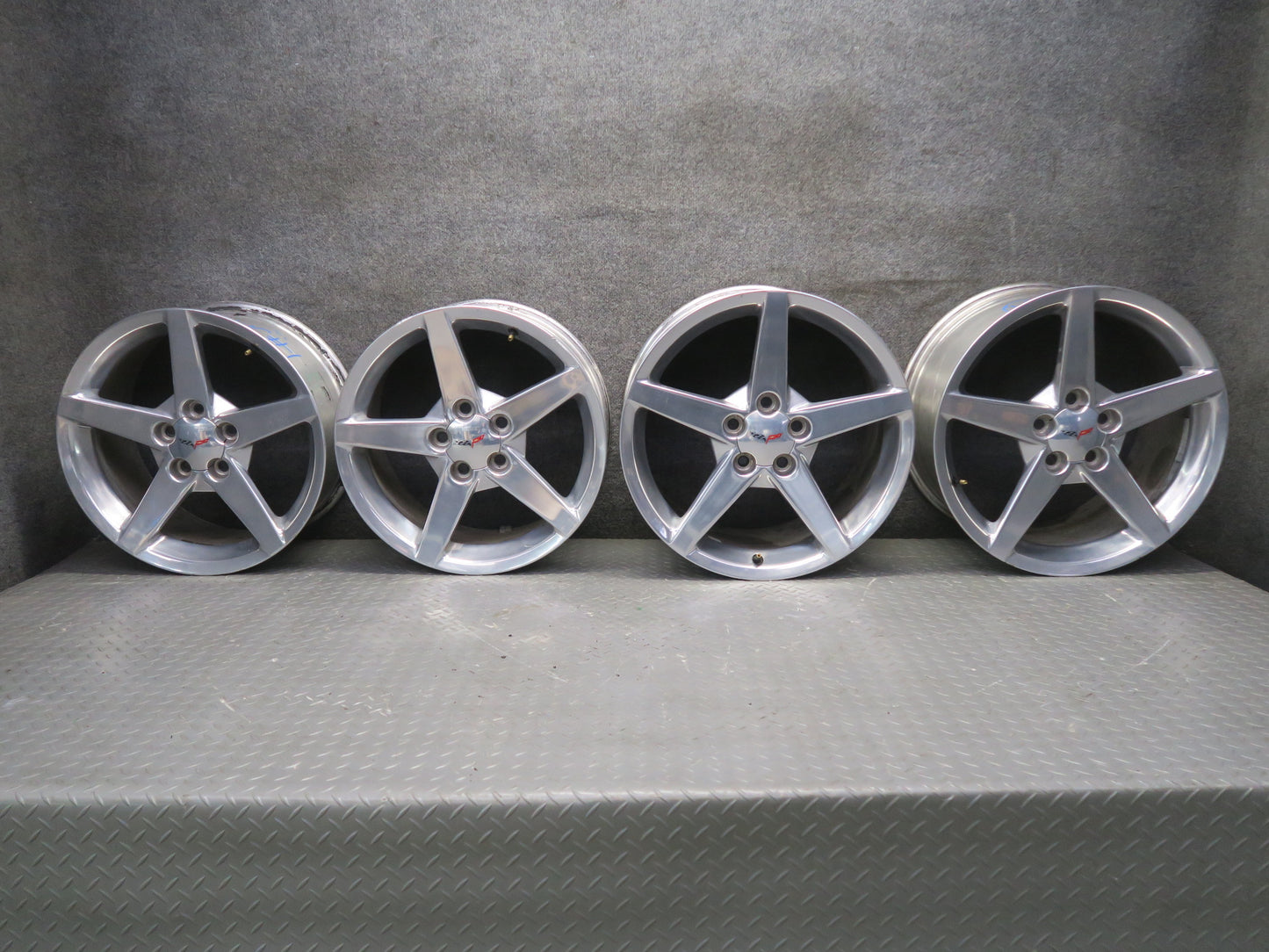 05-08 Chevrolet Corvette C6 Set of 4 Alloy R18" R19" Wheel Rim 18x8.5 19x10 OEM